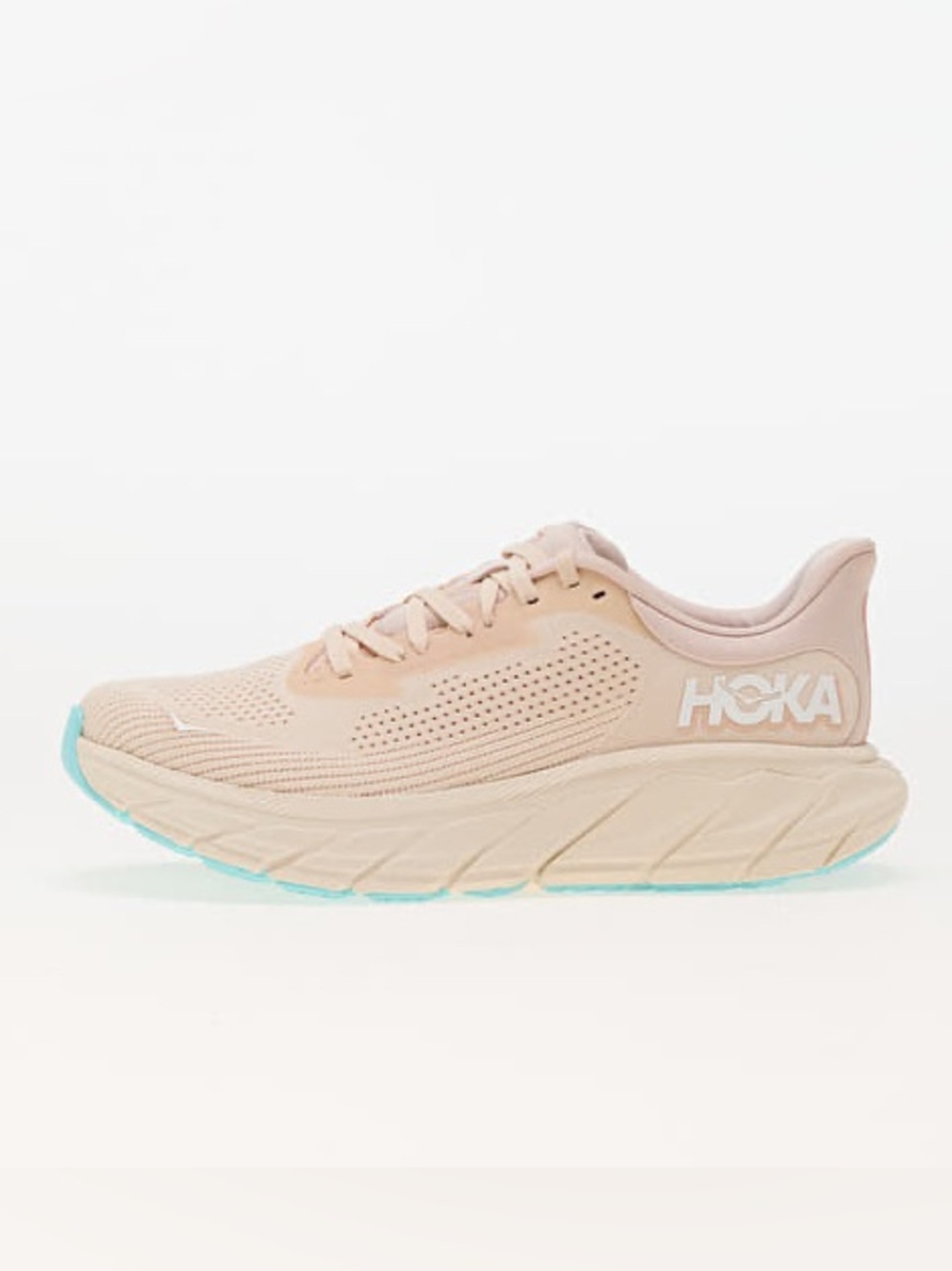 W7 wide - Hoka Arahi 7